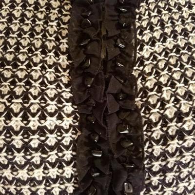 Vtg knitted tunic sweater onyx Embellished 