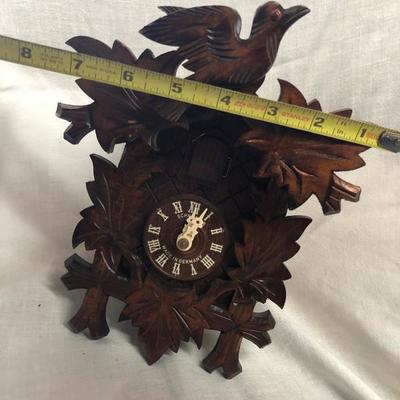 Schnieder Wood Cuckoo Clock Made in Germany (Item 2002)