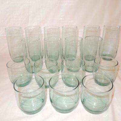 Lot 71: Lot of Glassware 17 Green Tinted 12, 8 and 4 oz.