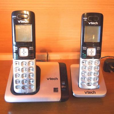 Lot 115: V-Tech DECT Cordless Phones with Bases