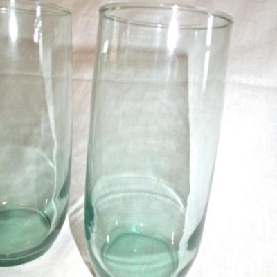 Lot 71: Lot of Glassware 17 Green Tinted 12, 8 and 4 oz.