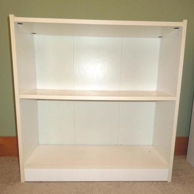 Lot 105: Pair of Low White Book Shelves
