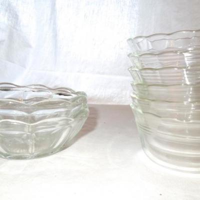 Lot 75: Six Pieces of Vintage Glass and 8 Glass Ramekins