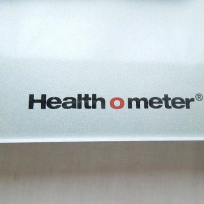 Lot 19: Health-O-Meter Weight Tracking Bathroom Scales
