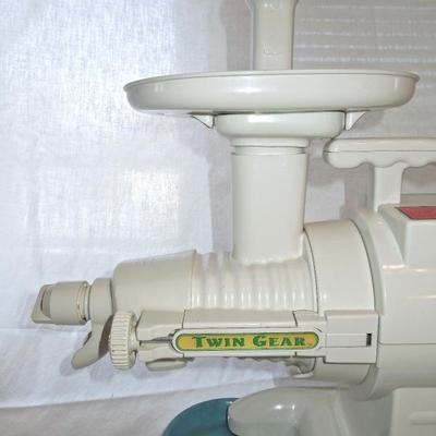 Lot 97: GS-1000 Greenstar Twin Gear Cold Press Commercial Juice Extractor
