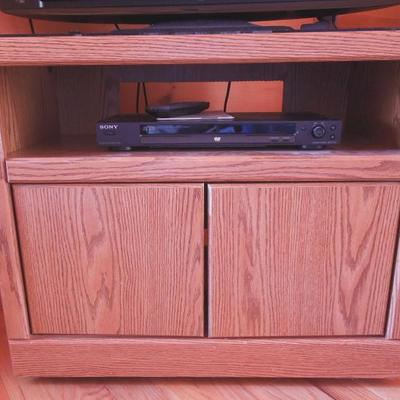 Lot 30: Rolling TV Utility Stand with Storage