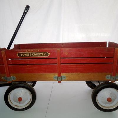 Lot 241: Radio Flyer Town and Country Wagon Pullcart