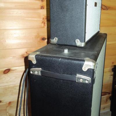 Lot 133:  FENDER Speaker and Winfield Thomas Amp
