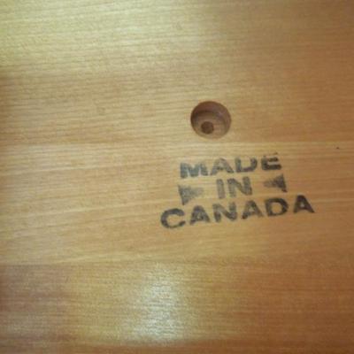 Lot 140: Guitar Stool D'Addario Strings 