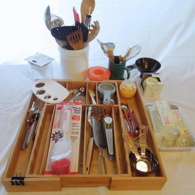 Lot 67: Mega Lot of Kitchen Tools, Gadgets and Sectional Storage Divider