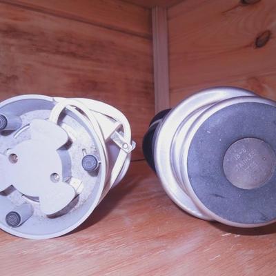 Lot 63: Black & Decker Coffee Grinder and Insulated Travel Mug