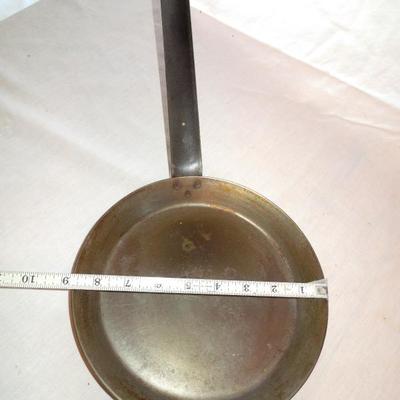 Lot 77:  Twelve Kitchen Tools Stainless Bowls, Colanders, Measuring, etc.