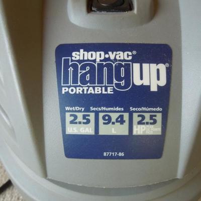 Lot 100: Hang Up Portable Mini Wet/Dry Shop Vac