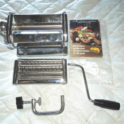 Lot 129: Atlas Marcato Metal Pasta Maker with Wood Drying Rack