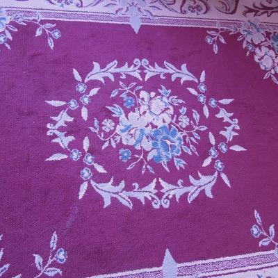 Lot 33:  Floral Decorator Rug 86" x 67" 