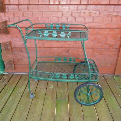 Lot 59: Green Metal Mesh Patio Beverage Cart Removable Tray