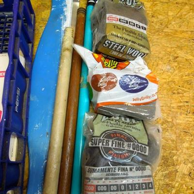 Lot 202: Lots of Painting Supplies