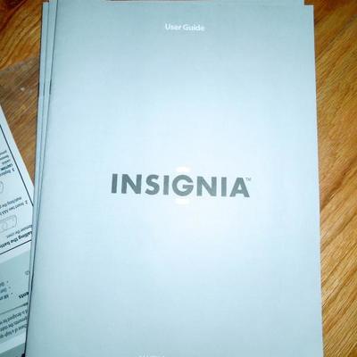 Lot 48: Insignia AM/FM Stereo Receiver 
