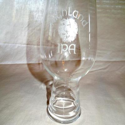 Lot 66: 12 Collectible Beer Glasses Various Sizes