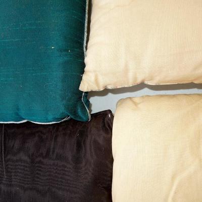 Lot 243: Four Vintage Decorative Pillows