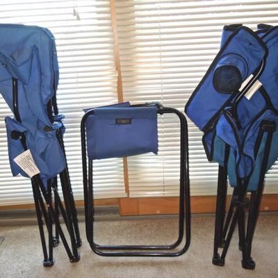 Lot 113: Three Folding Nylon Camp Chairs and Umbrella