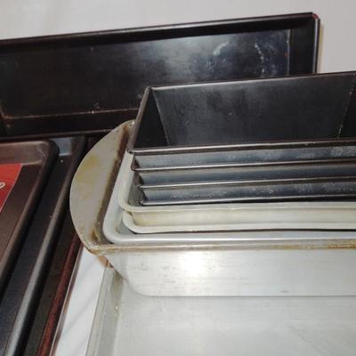 Lot 72: Huge Lot: Baking Sheets, Broiler Pan, Bread and Muffin Pans, etc