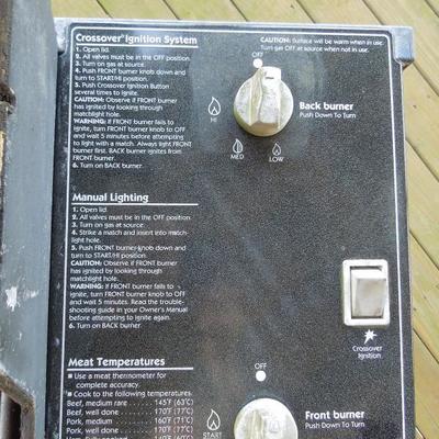 Lot 60: Weber Gas Grill with Two 15 lb Propane Tank Grilling Tools