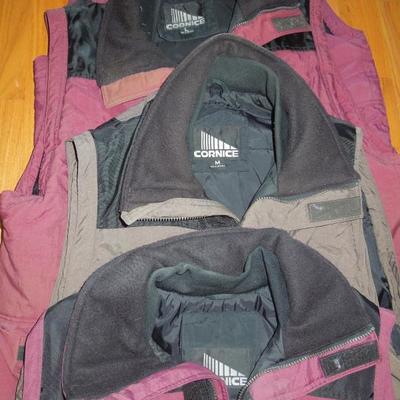 Lot 24: Four Unisex Nylon/Polar Fleece Sherpa Vests