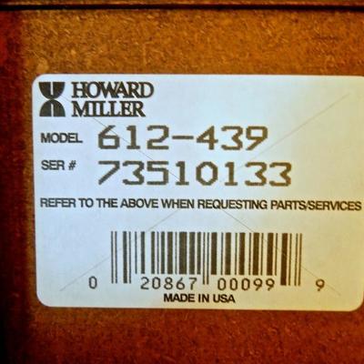 Lot 53: Howard Miller Westminster Chiming Mantle Clock with Key 