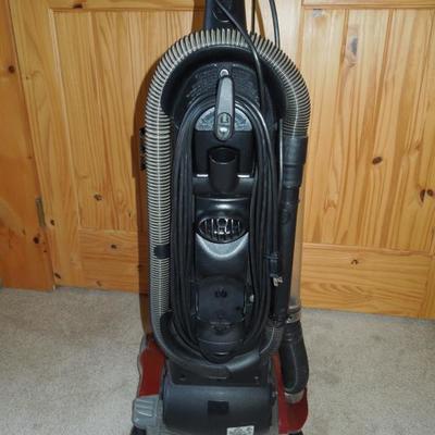 Lot 99: Eureka Boss 4870 Upright Vac and Attachments
