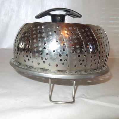Lot 88: Apple Corer and Steamer