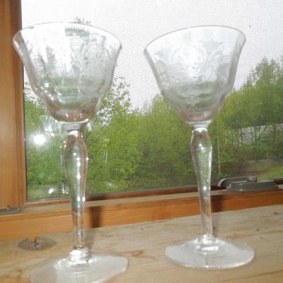 Lot 192: Antique Etched Crystal Stemware Liqueurs x 6
