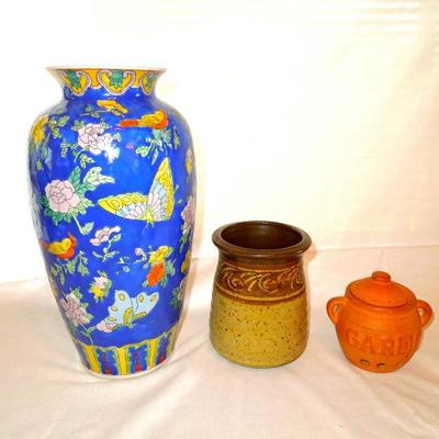 Lot 63: Three Pieces of Pottery