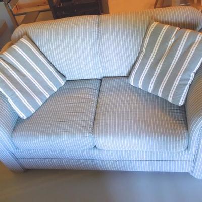 Lot 155:  Grey Polo Stripe Cloth Roll Arm Love Seat with Pillows