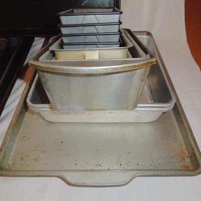 Lot 72: Huge Lot: Baking Sheets, Broiler Pan, Bread and Muffin Pans, etc
