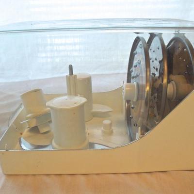 Lot 95: Kitchen Aid 11 Cup Food Processor w/ Attachements 