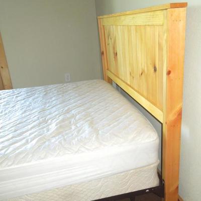 Lot 128: Natural Pine Double Bed and Mattress Set 