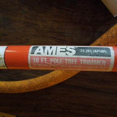 Lot 220: Ames 10 ft Tree Trimmer, Hedge Trimmer and Pruning Tools