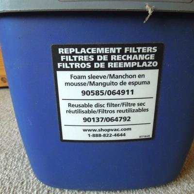 Lot 100: Hang Up Portable Mini Wet/Dry Shop Vac