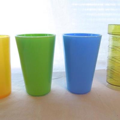 Lot 93: Plastic Beverage Lot
