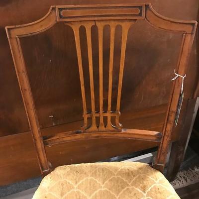 Lot 139-Period Antique English Satinwood Hepplewhite Side Chair