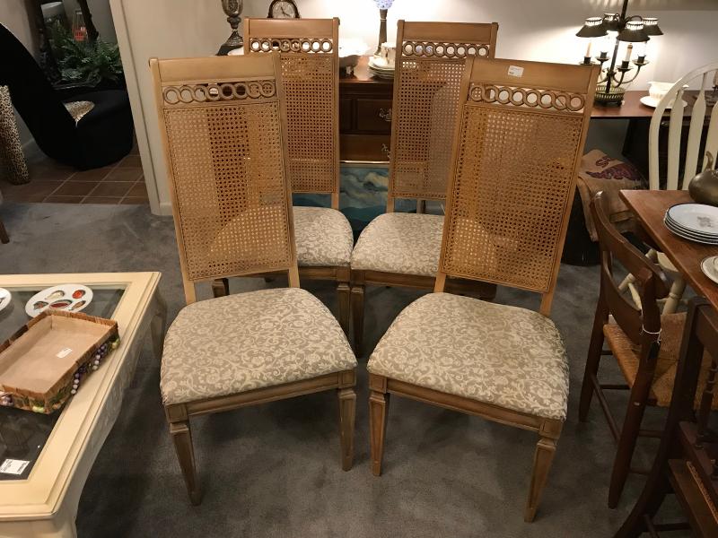 Lot 1-Set of 4 Vintage Thomasville Italian Style Dining Chairs |  EstateSales.org