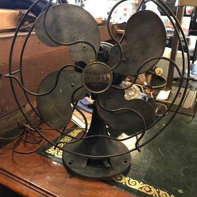 Lot 135-Vintage Emerson-B-Jr 10 Inch Oscillator Fan