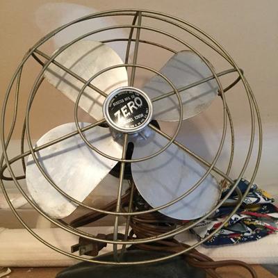 Lot 574-Vintage Zero Oscellating Table Fan
