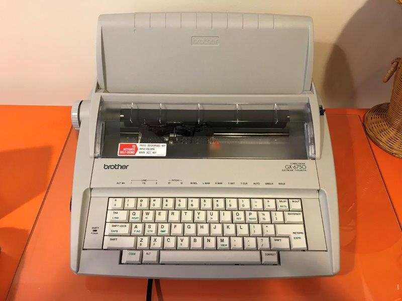 Lot 67Brother Correctronic Electronic Typewriter GX6750