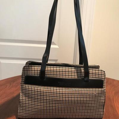 Lot 395-Beverly Hills Polo Club Houndstooth Purse