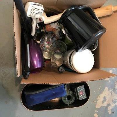 Lot 537-Garage Lot of Miscellaneous Kitchen Items