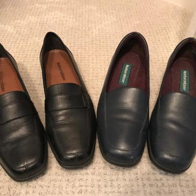 Lot 200-Naturalizer Two Pairs Ladies Shoes