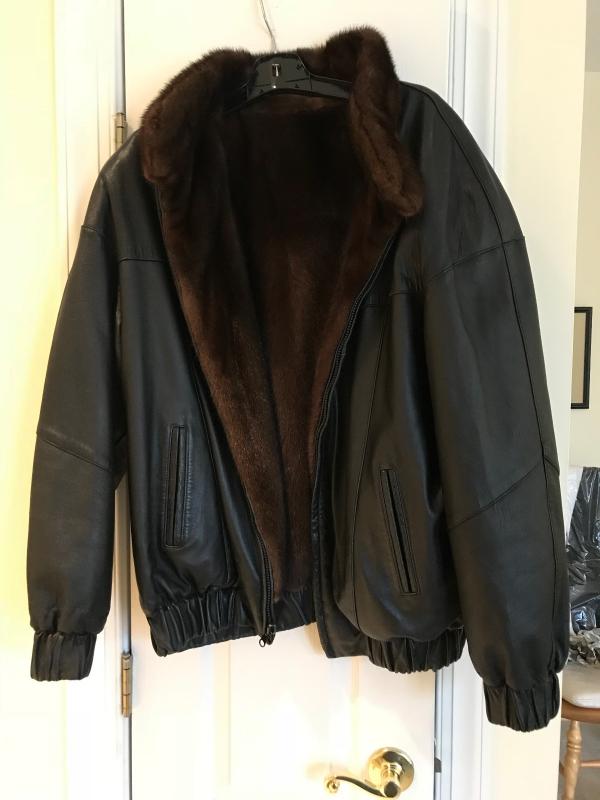 Lot 546-Men's Reversible Leather & Mink Bomber Jacket by Rizik Bros ...