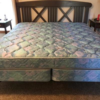 Lot 32 - King Bed